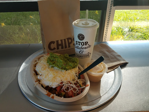 Mexican Restaurant «Chipotle Mexican Grill», reviews and photos, 1141 N Dupont Hwy #101, Dover, DE 19901, USA