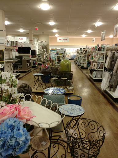 Department Store «HomeGoods», reviews and photos, 9 Kilton Rd, Bedford, NH 03110, USA