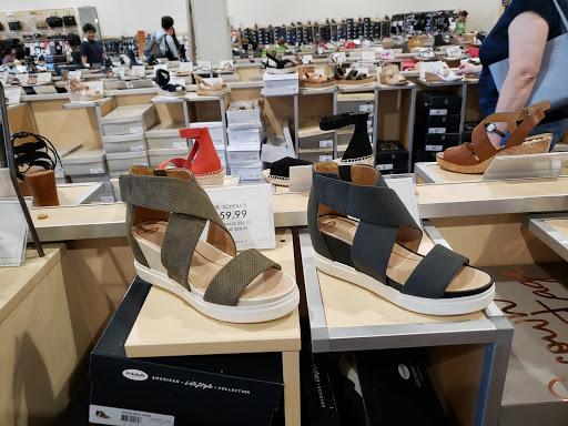 Shoe Store «DSW Designer Shoe Warehouse», reviews and photos, 10515 N Mopac Expy, Austin, TX 78759, USA