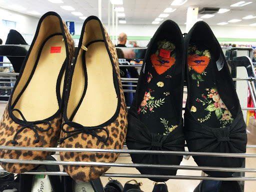 Thrift Store «Goodwill», reviews and photos