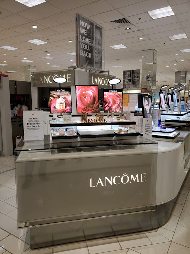 Shopping Mall «Firewheel Town Center», reviews and photos, 245 Cedar Sage Dr, Garland, TX 75040, USA