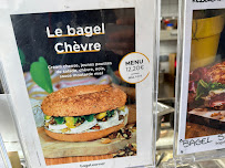 Hamburger du Restauration rapide Bagel Corner - Bagels - Donuts - Café à Paris - n°5