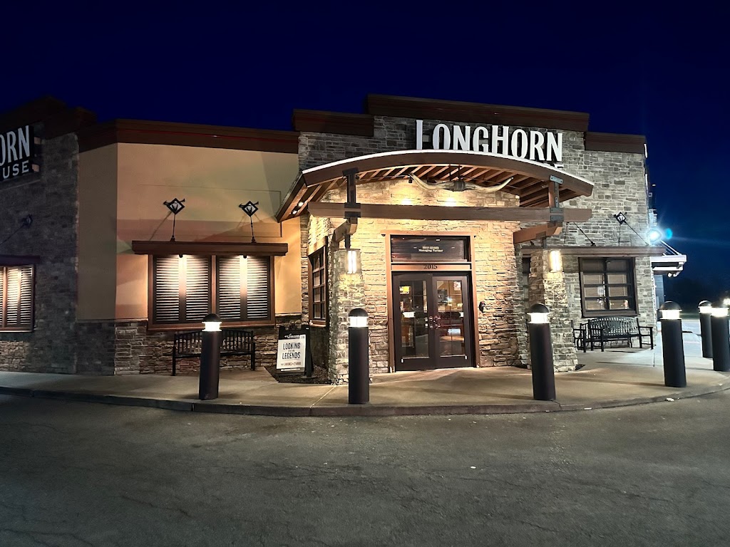 LongHorn Steakhouse 14225