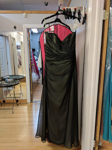 Bridal Shop «Brides and Grooms, Inc.», reviews and photos, 4627 Ogletown Stanton Rd, Newark, DE 19713, USA
