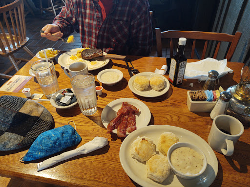 American Restaurant «Cracker Barrel Old Country Store», reviews and photos, 45525 N Interstate 94 Service Dr, Belleville, MI 48111, USA