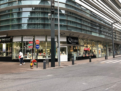 crisantemo Entretener hogar Mejores Tiendas Nike Andorra Cerca De Mi, Abren Hoy