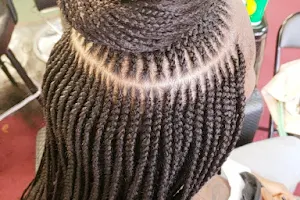 Fatou's African Hair Braiding image