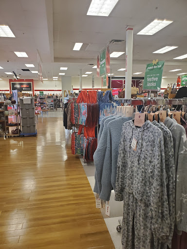 Department Store «T.J. Maxx», reviews and photos, 100 Mountaineer Dr, Stroudsburg, PA 18360, USA