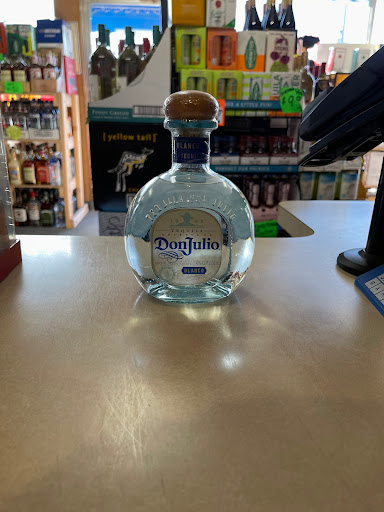 Liquor Store «K C Liquors», reviews and photos, 425 North St, Middletown, NY 10940, USA