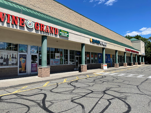 Grocery Store «Stop & Shop», reviews and photos, 625 Paterson Ave, Carlstadt, NJ 07072, USA