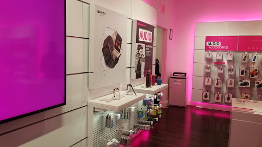 Cell Phone Store «T-Mobile», reviews and photos, 276 Main St, City of Orange, NJ 07050, USA