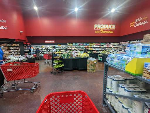 Grocery Store «Grocery Outlet Bargain Market», reviews and photos, 8517 Bond Rd, Elk Grove, CA 95624, USA