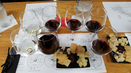 Liquor Store «Passion Vines Wine Bar», reviews and photos, 265 New Rd, Somers Point, NJ 08244, USA