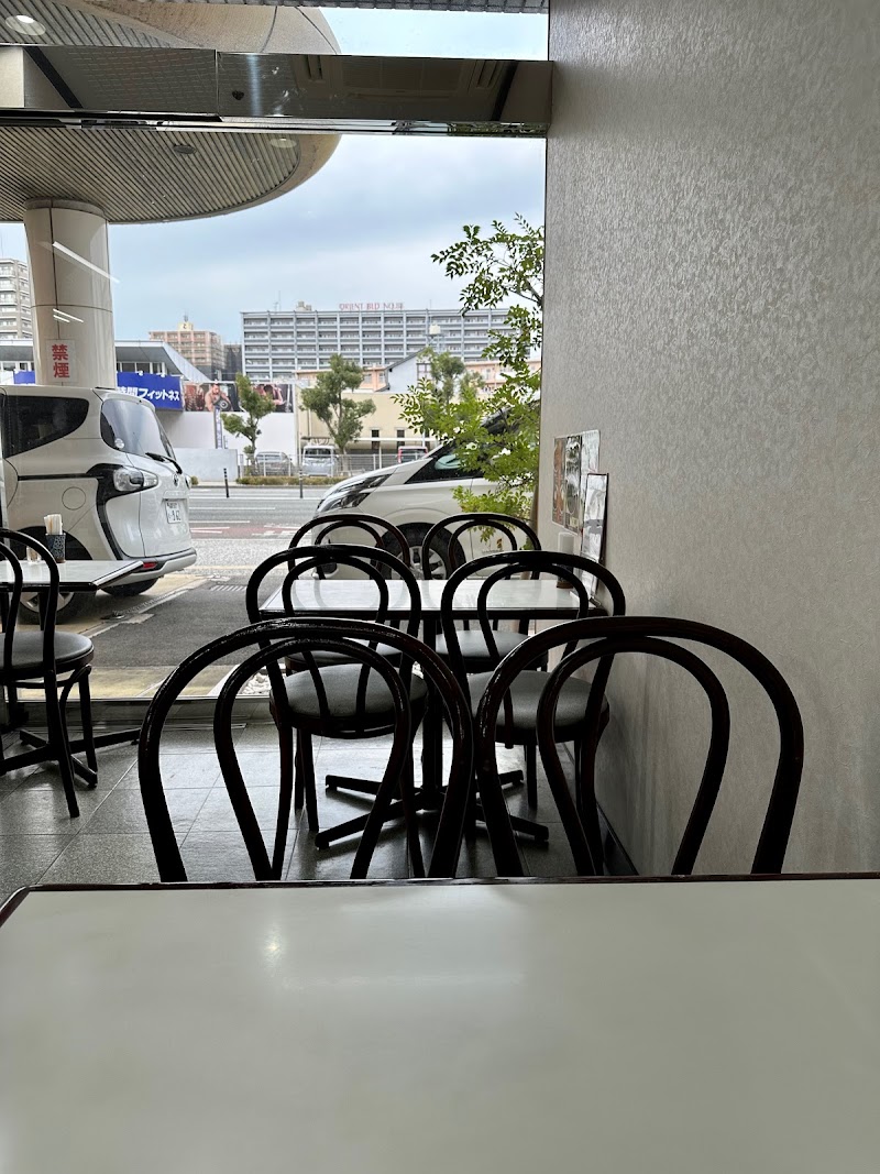 カフェ（CAFE）貝塚