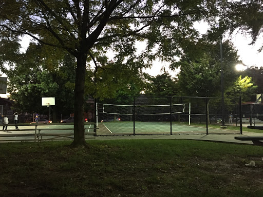 Park «Vernon V. Young Memorial Park», reviews and photos, 124 Ardmore Ave, Ardmore, PA 19003, USA