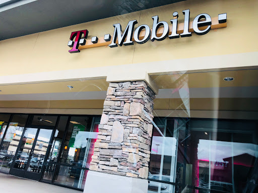 Cell Phone Store «T-Mobile», reviews and photos, 32225 Pacific Hwy S Suite 202, Federal Way, WA 98003, USA