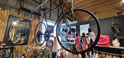 Shopping Mall «West End Garage, Cape May», reviews and photos, 484 W Perry St, Cape May, NJ 08204, USA