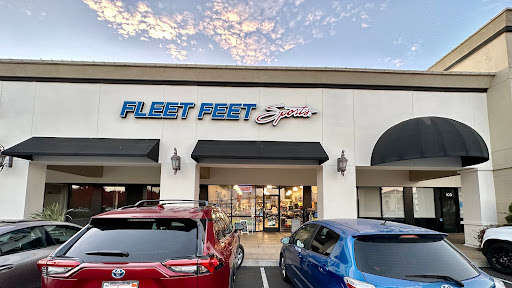 Fleet Feet Fresno image