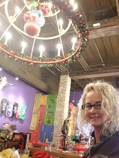 Furniture Store «Pottery Barn», reviews and photos, 9 Jackson Ave Ste 111, Naperville, IL 60540, USA