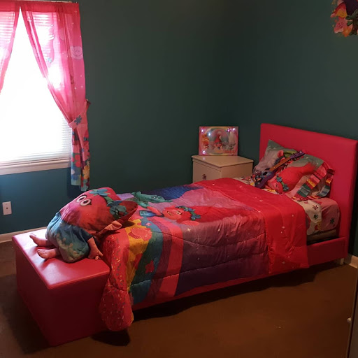 Furniture Store «Urban Furniture Outlet», reviews and photos, 257 N Dupont Hwy, Dover, DE 19901, USA