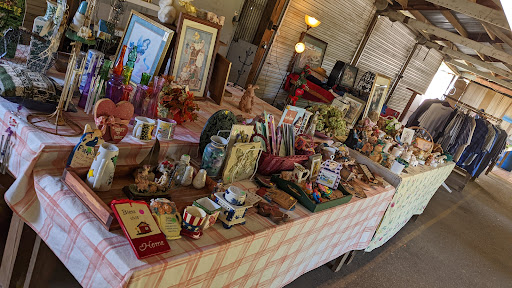 Greenwood Flea Market & Jockey Lot