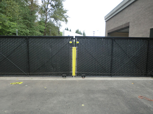 Fence Contractor «Superior Fence & Construction», reviews and photos, 10001 SE Powell Blvd, Portland, OR 97266, USA