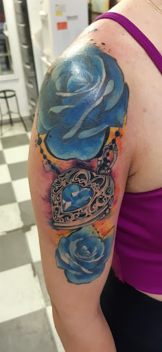 Logo da empresa - Fantasy Tattoo Studio