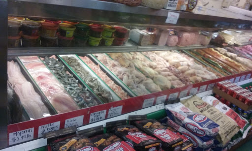 Grocery Store «Rojas Market #2», reviews and photos, 351 E Washington St, Petaluma, CA 94952, USA