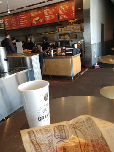 Mexican Restaurant «Chipotle Mexican Grill», reviews and photos, 32824 Woodward Ave, Royal Oak, MI 48068, USA