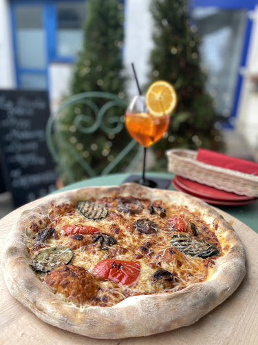 La Favola Pizzeria & Ristorante
