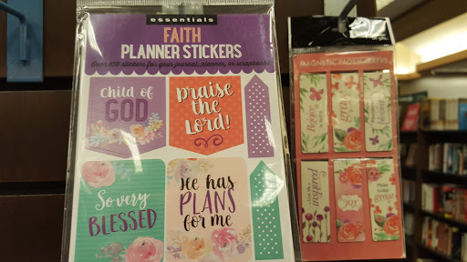 Book Store «Barnes & Noble», reviews and photos, 4485 Virginia Beach Blvd, Virginia Beach, VA 23462, USA