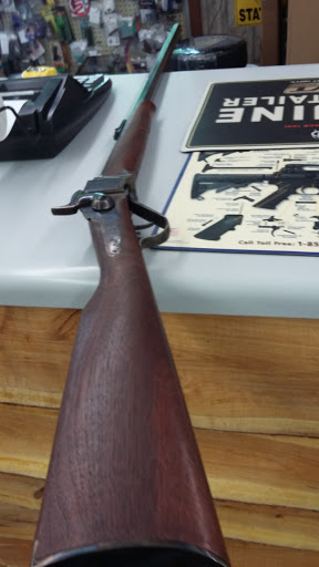 H & V Sporting Goods Inc, 102 W Front St, Richlands, VA 24641, USA, 