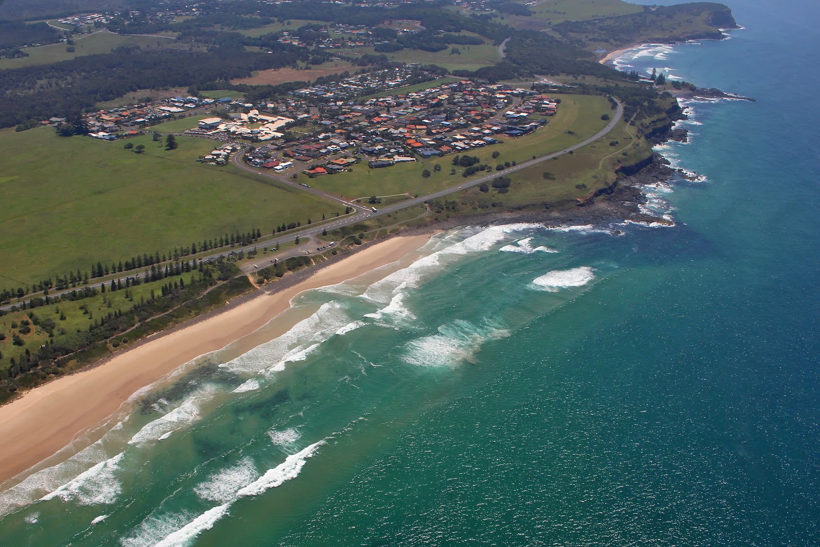 Sharpes Beach photo #7