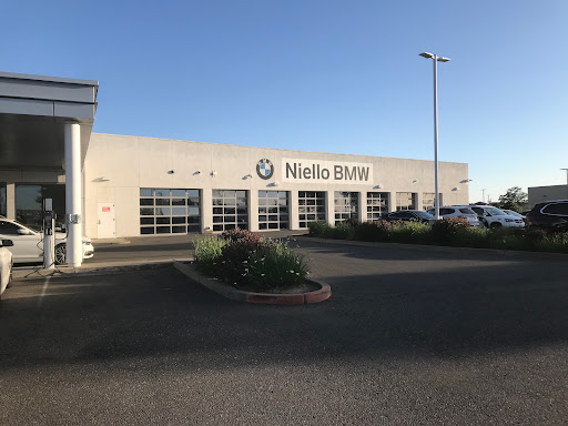Niello BMW Elk Grove image