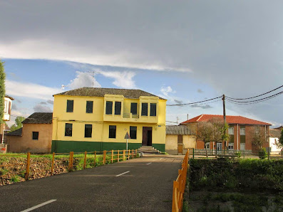 Casa Rural La Dama del Alba Calle Rio, 1, 24396 Vega de Magaz, León, España