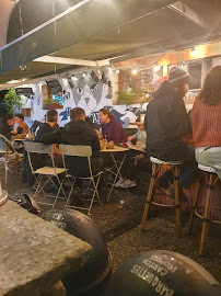 Atmosphère du Restaurant de hot-dogs Cool Cats à Chamonix-Mont-Blanc - n°16