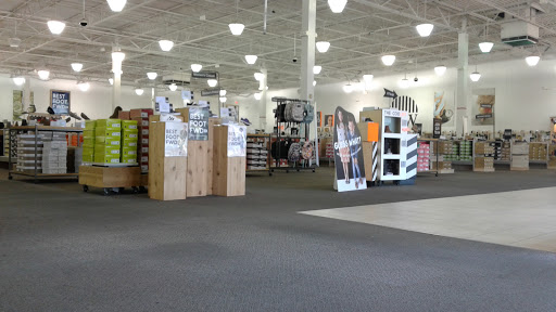 Shoe Store «DSW Designer Shoe Warehouse», reviews and photos, 2803 S Market St, Gilbert, AZ 85295, USA