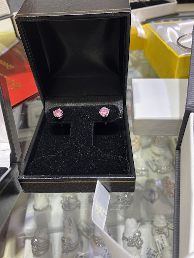 Jeweler «Gold N Diamonds», reviews and photos, 6188 Greenbelt Rd, Greenbelt, MD 20770, USA