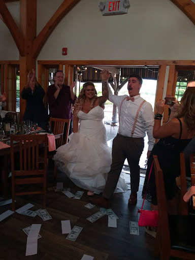 Wedding Venue «Timberlodge at Arrowhead Golf Club», reviews and photos, 12292 Clarence Center Rd, Akron, NY 14001, USA