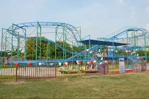 Dream World Amusement Park image