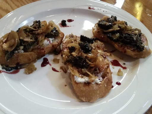 Restaurant «The Axe and Fiddle», reviews and photos, 657 E Main St, Cottage Grove, OR 97424, USA