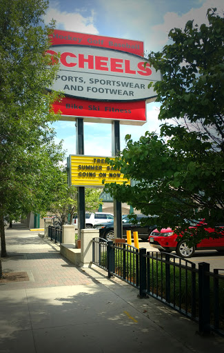 Sporting Goods Store «SCHEELS», reviews and photos, 505 Center Ave, Moorhead, MN 56560, USA