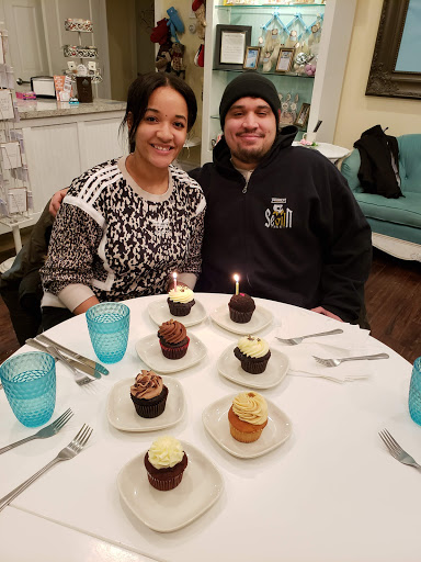 Bakery «A Cupcake Social», reviews and photos, 3800 S 28th Ave, Minneapolis, MN 55406, USA