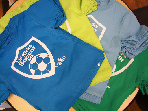 Custom T-shirt Store «Big Frog Custom T-Shirts & More», reviews and photos, 1815 Radio Dr i, Woodbury, MN 55125, USA