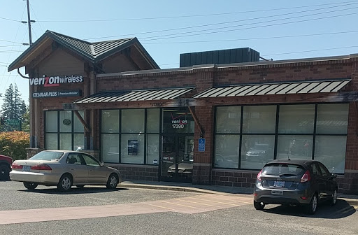 Cell Phone Store «Verizon Wireless - Cellular Plus», reviews and photos, 17390 SE Bluff Rd Suite 2, Sandy, OR 97055, USA