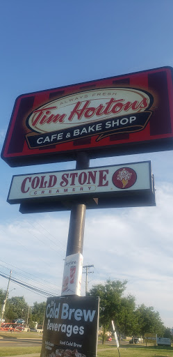 Ice Cream Shop «Cold Stone Creamery», reviews and photos, 28877 Schoenherr Rd, Warren, MI 48088, USA