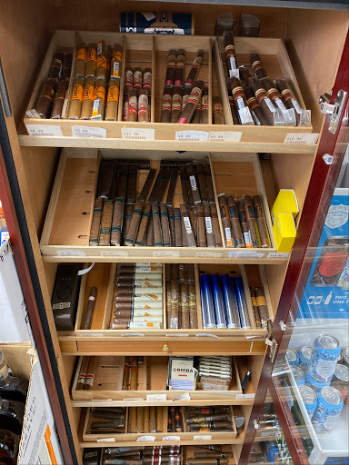 Liquor Store «Victory Liquor & Wine», reviews and photos, 4167 Franklin Rd A5, Murfreesboro, TN 37128, USA