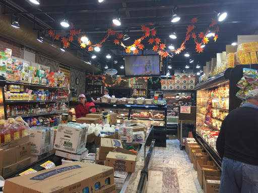 Grocery Store «Papa Carlo Fresh Market», reviews and photos, 1081 Brighton Beach Ave, Brooklyn, NY 11235, USA