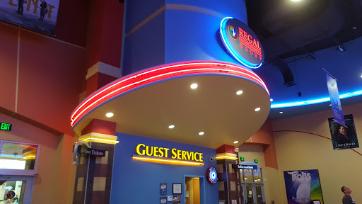 Movie Theater «Regal Cinemas Salmon Run Mall 12», reviews and photos, 21182 Salmon Run Mall Loop W, Watertown, NY 13601, USA