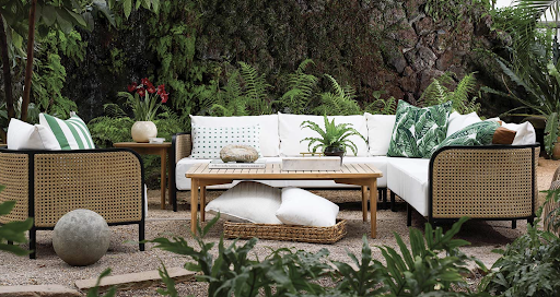 Outdoor Furniture Store «Outdoor Elegance Patio Design Center», reviews and photos, 3795 Damien Ave, La Verne, CA 91750, USA